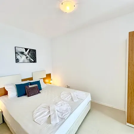 Menada - Rainbow 3 - Modern Apartament Sunny Beach